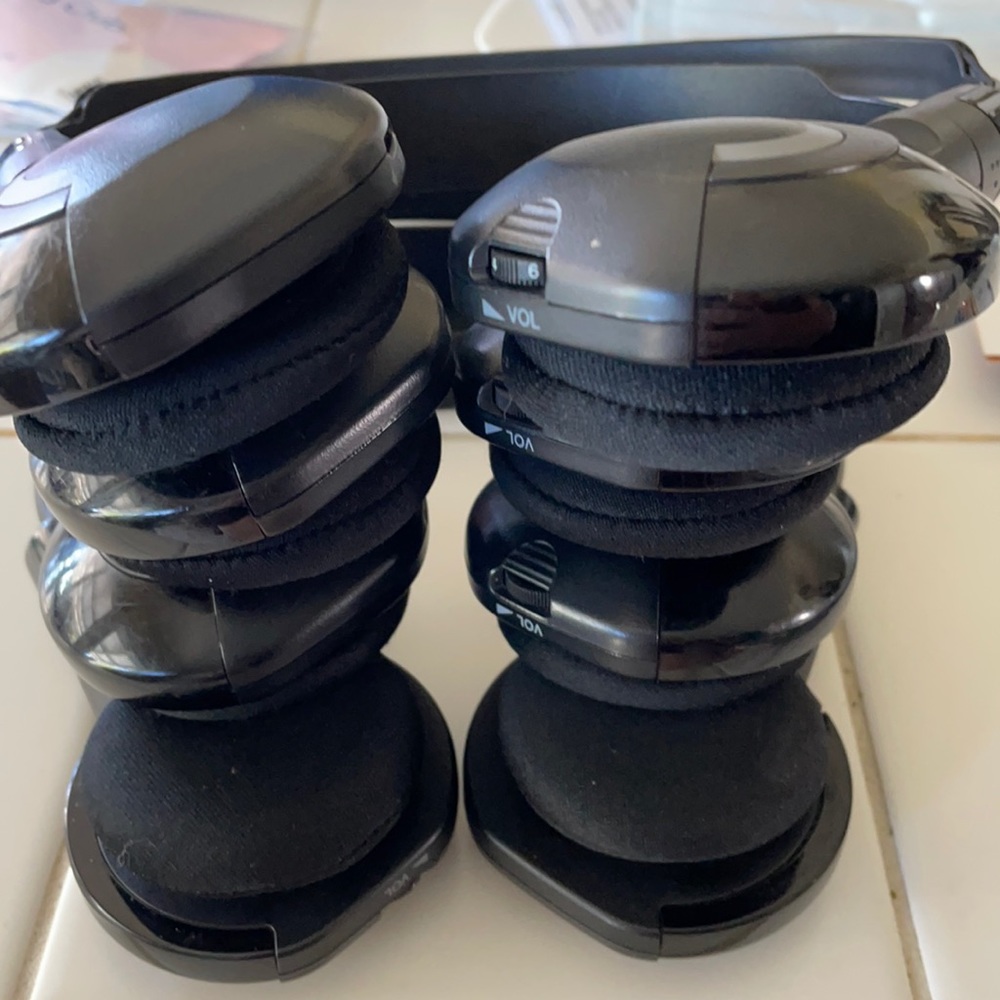 4 Wireless Headphones for Honda Odyssey